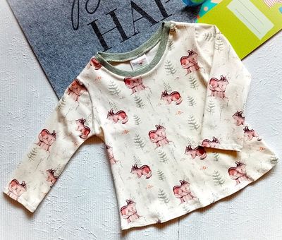Baby Pullover EICHHORNLIEBE in Gr. 74 Baby Pullover EICHHORNLIEBE in Gr. 74
