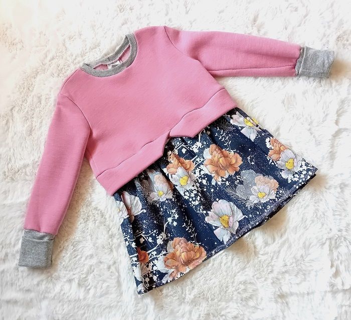 Girly Sweater  BLUMEN in Gr. 110