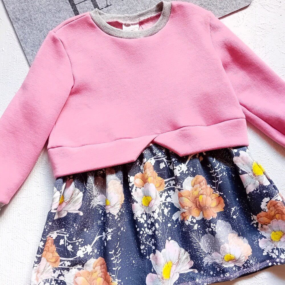 Girly Sweater  BLUMEN in Gr. 110
