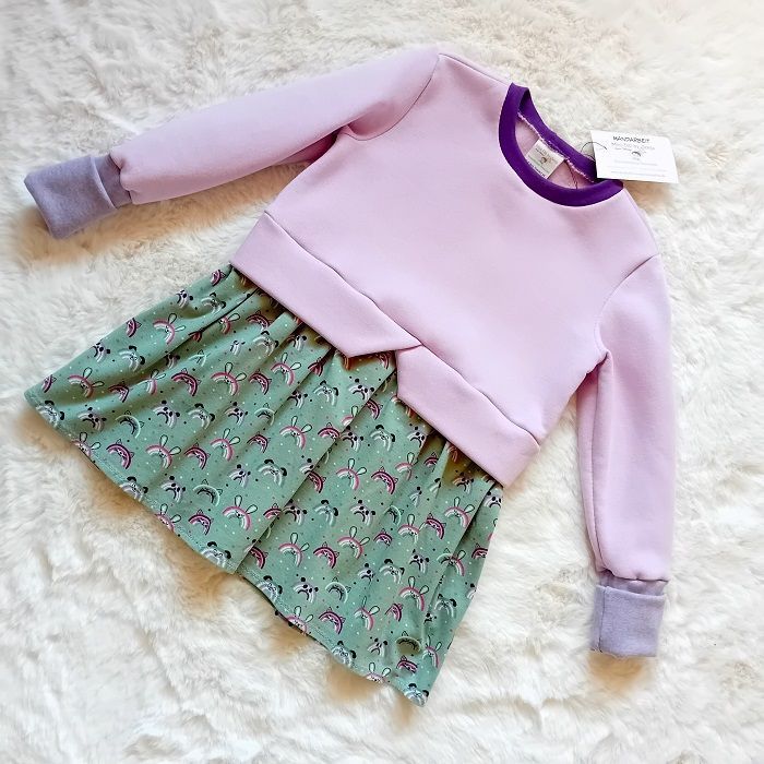 Girly Sweater REGENBOGEN HASEN in Gr. 110