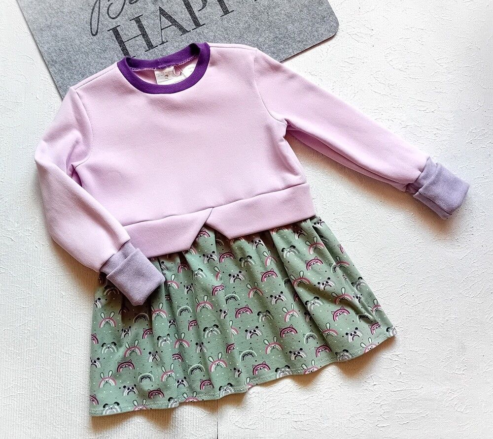 Girly Sweater  REGENBOGEN HASEN in Gr. 110