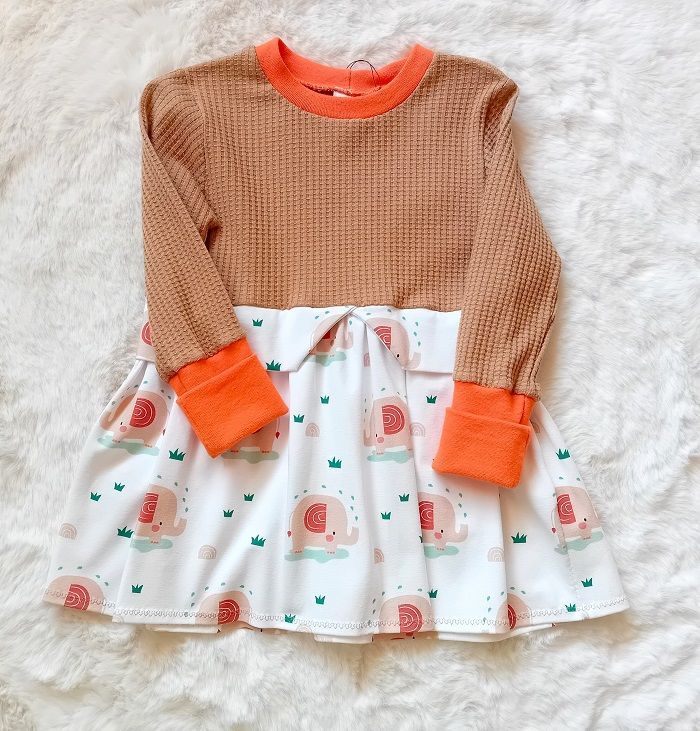 Girly Sweater GROSSE TIERE in Gr. 98
