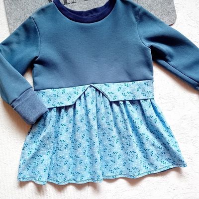 Girly Sweater BLUMENRANKEN in Gr. 104