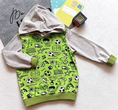 Kapuzenpullover Jungen FUSSBALL in Gr. 92