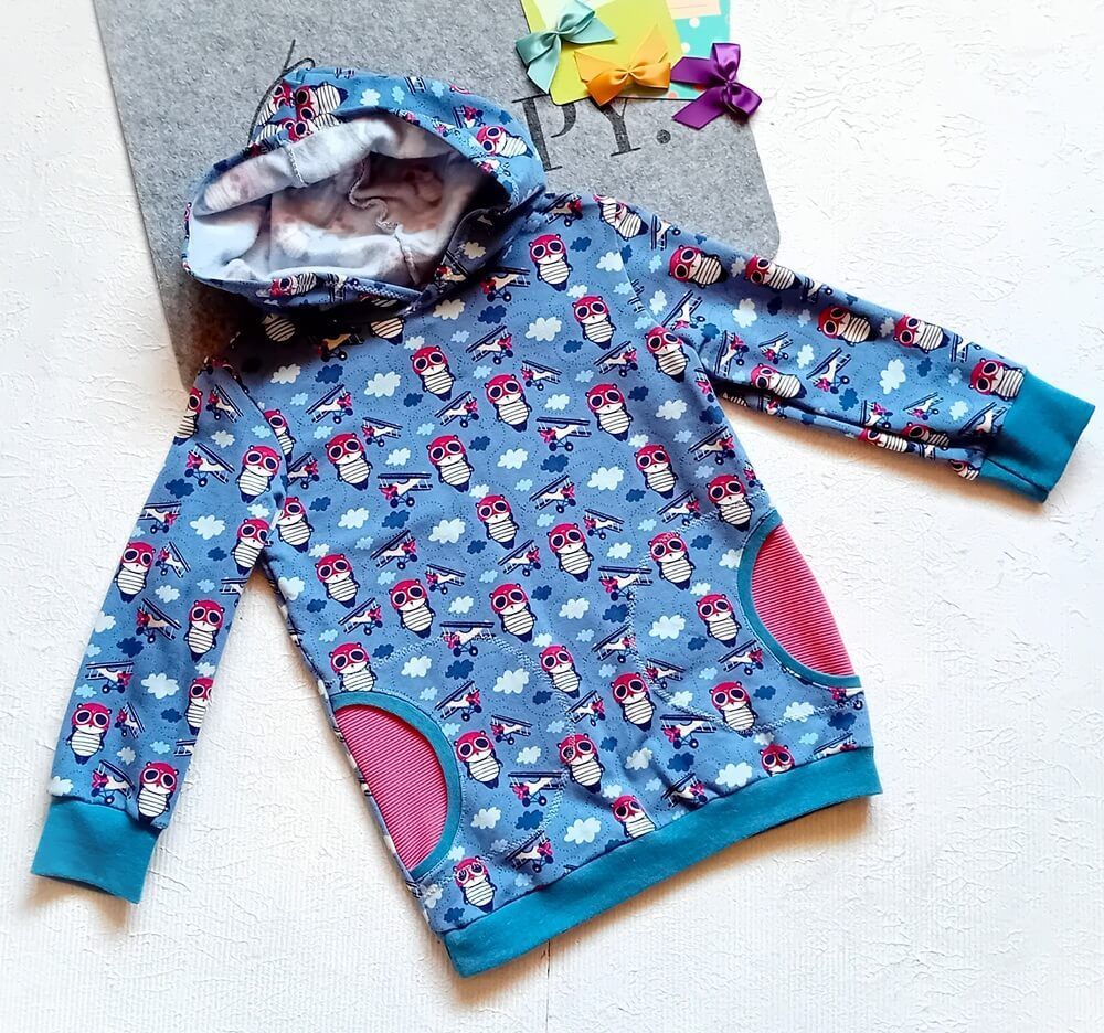 Kapuzenpullover Jungen BRUCHPILOTEN in Gr. 110/116