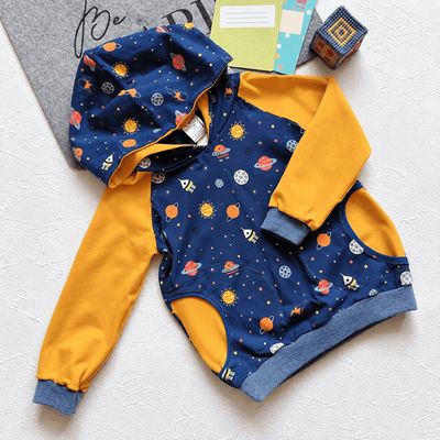 Kapuzenpullover Jungen GALAXY in Gr. 104 und 116