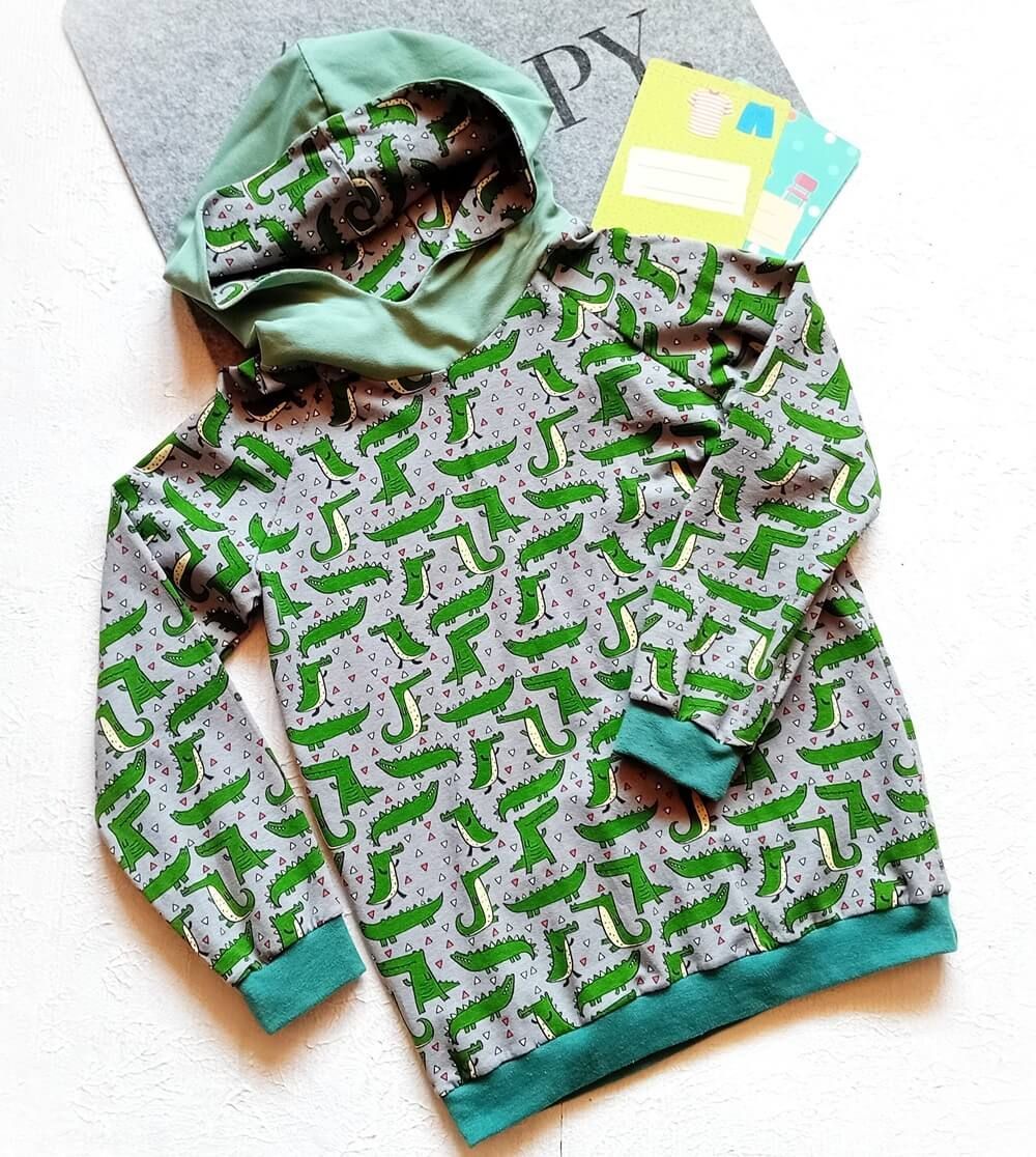Kapuzenpullover Jungen  KROKODILE in Gr. 128