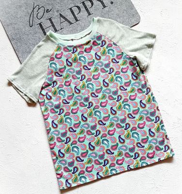 Kinder T-Shirt PAISLEY in Gr. 134 Kinder T-Shirt PAISLEY in Gr. 134