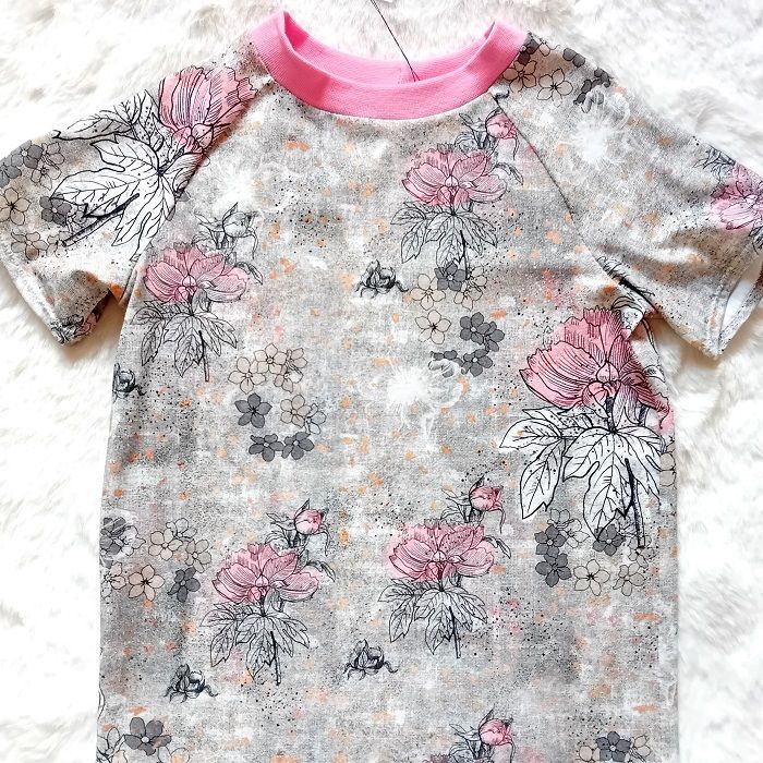 Kinder T-Shirt VINTAGE BLUMEN in Gr. 128