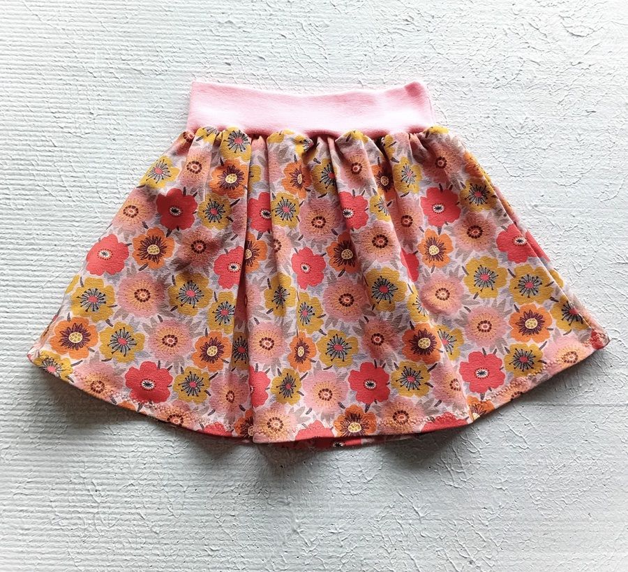 Kinderrock Tellerrock POWERFLOWER in Gr. 86/92