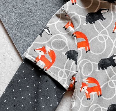 Kapuzenpullover Jungen FUCHS mit DACHS in Gr. 98/104
