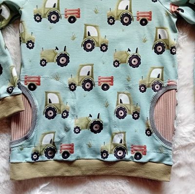 Jungen Pullover TRAKTOREN in Gr. 122