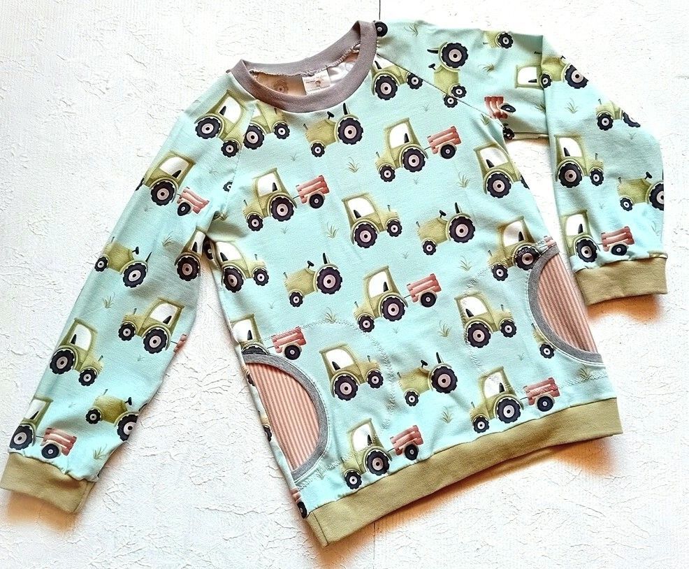 Jungen Pullover TRAKTOREN in Gr. 122