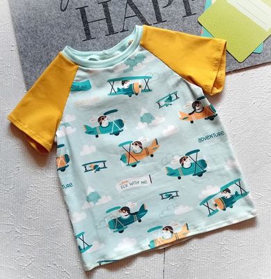 Kinder T-Shirt FLUGZEUGE in Gr. 80 Kinder T-Shirt FLUGZEUGE in Gr. 80
