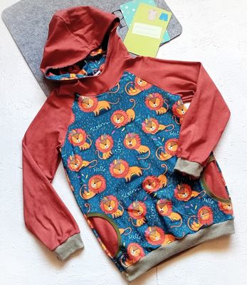 Kapuzenpullover Jungen LION KING in Gr. 134 Kapuzenpullover Jungen LION KING in Gr. 134