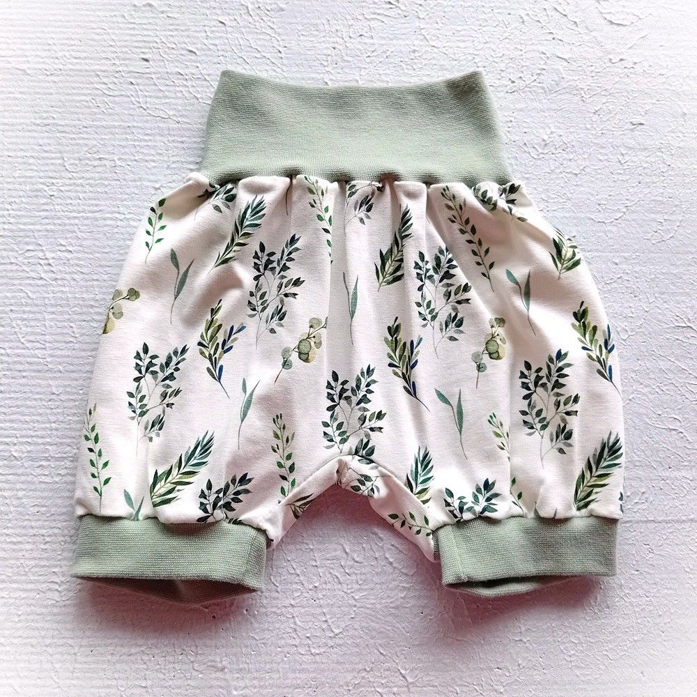 Kindershorts EUKALYPTUS in Gr. 80-92