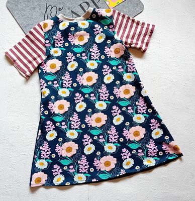 Kinderkleid Sommerkleid BIENE in Gr. 128