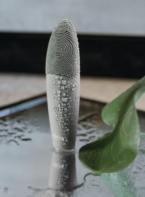 SoMeCare Sonic Facial Cleansing &amp; Thermal Massage Brush