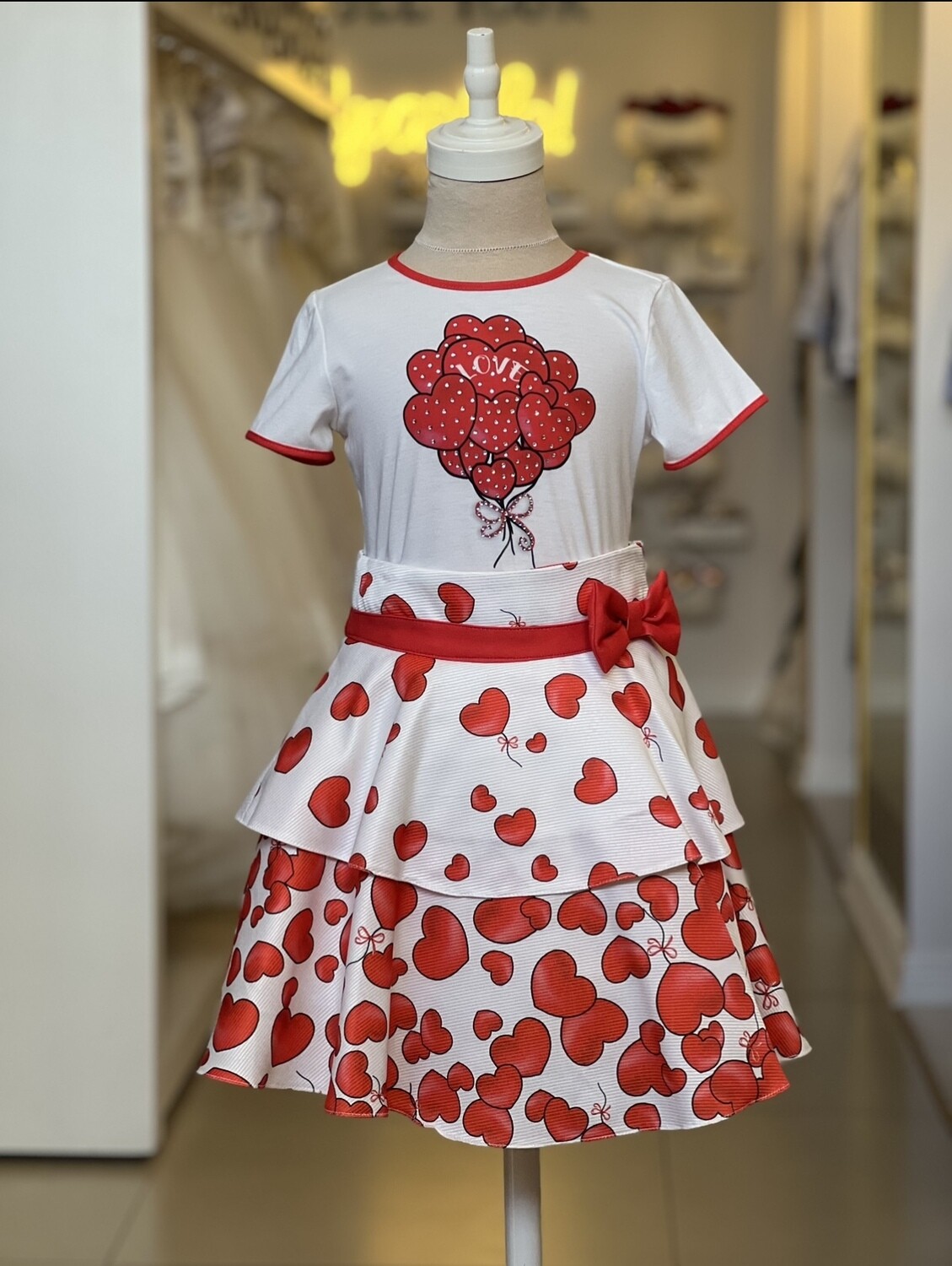 Conjunto con Corazones Tallas 3 a 7 años