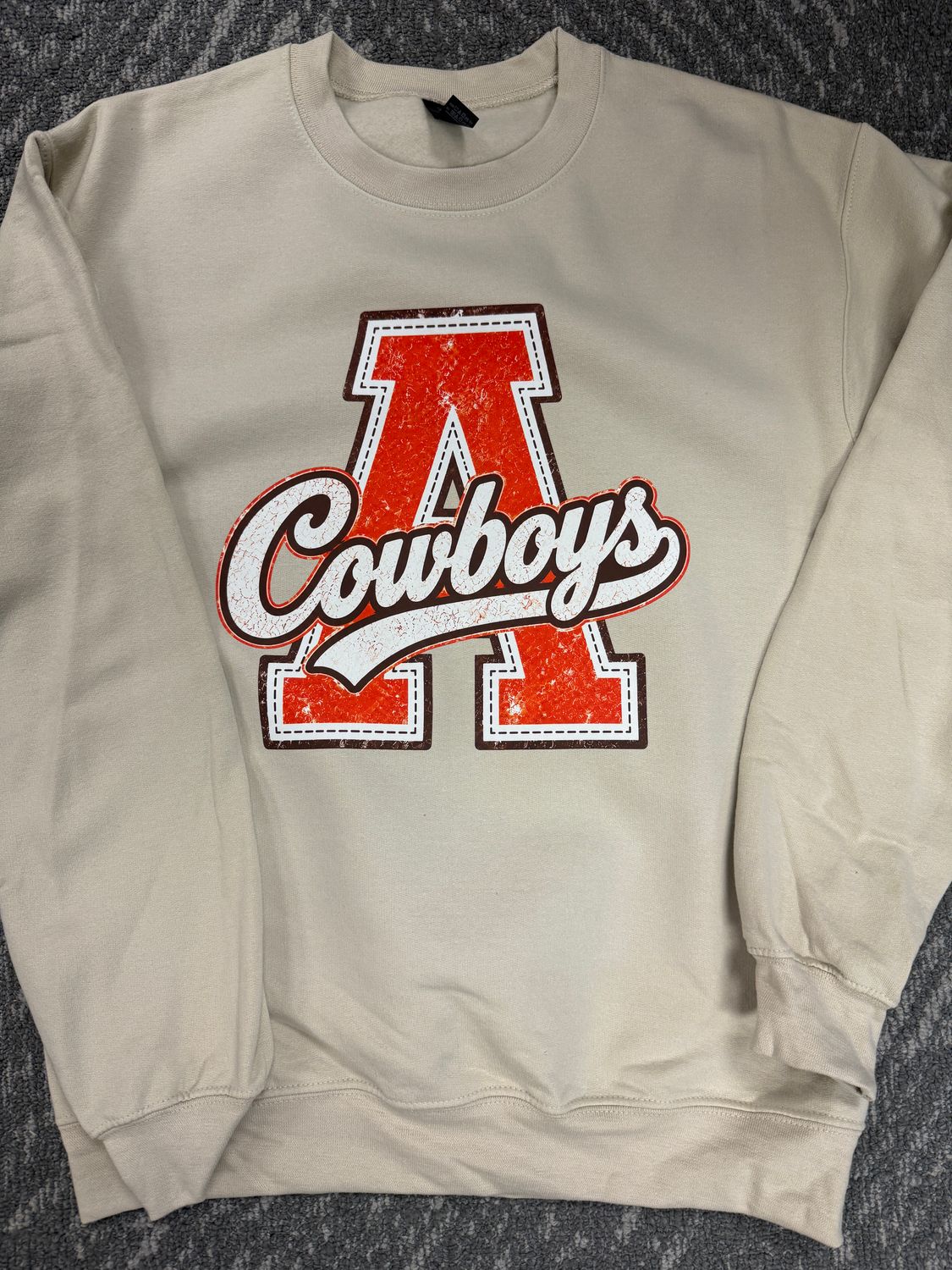 COWBOYS SCRIPT A Sweatshirt- DTF SAND 18000