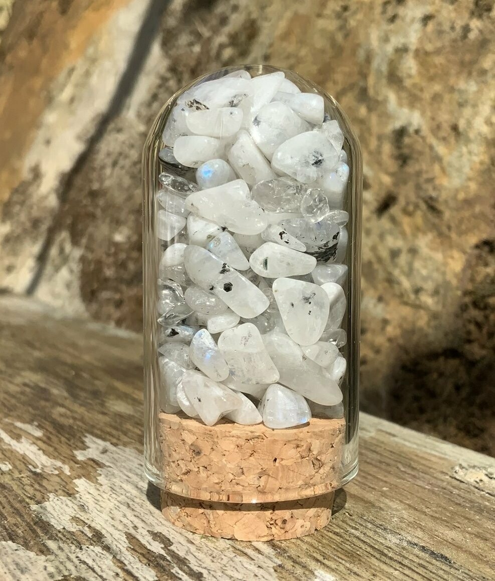 Connect with your divine feminine energy & inner power with rainbow moonstone