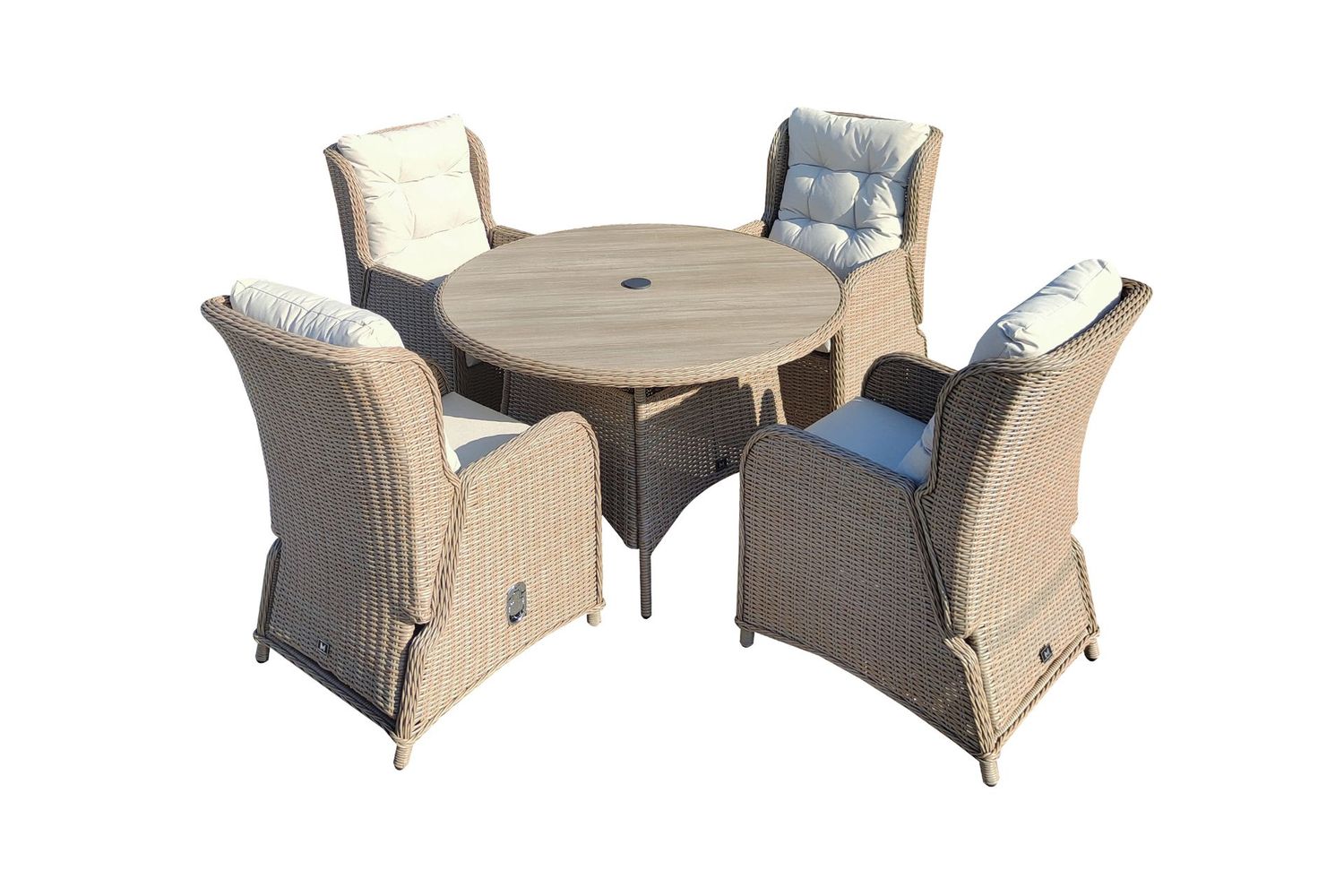 NATURAL St Ives 4 Seater Set with free cover NATURAL St Ives 4 Seater Set with free cover