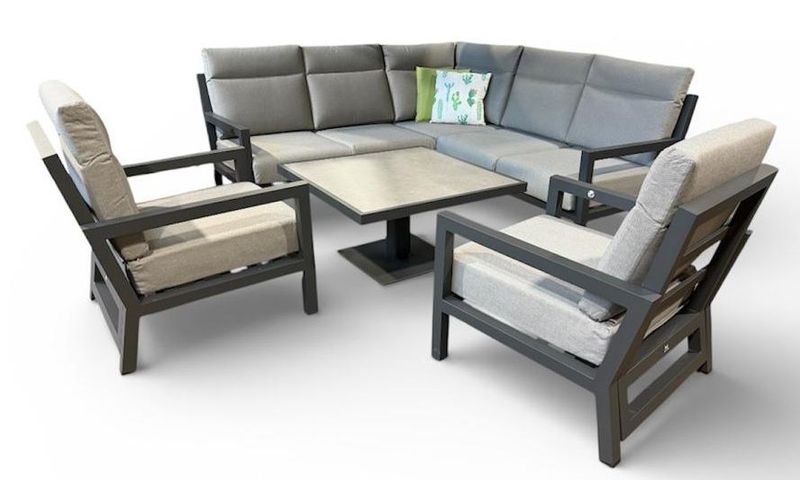 Alicante Mini Corner Set with 2 armchairs plus a free cover