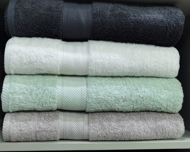 COTTON BATH TOWELS 