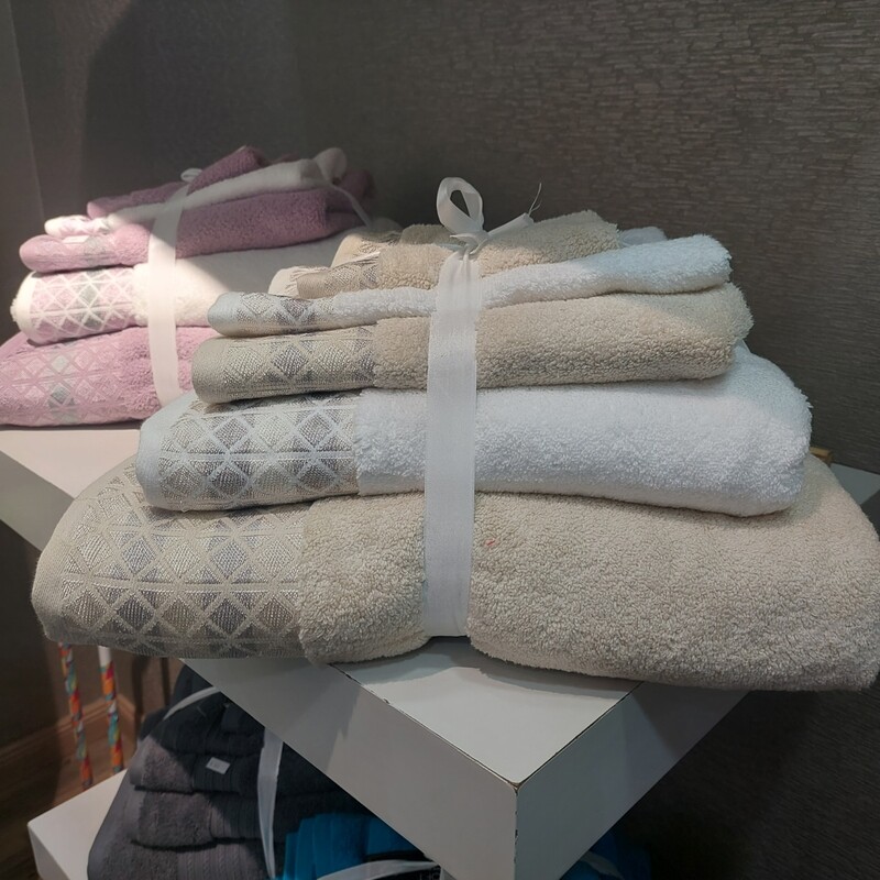 BRISTOL LUXURY TOWEL GIFT SET