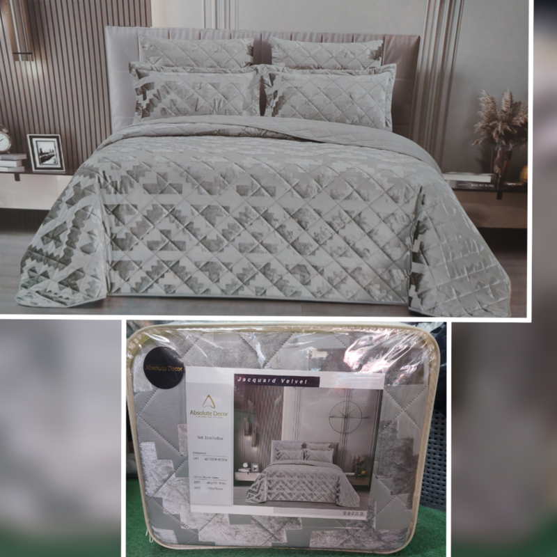 JACQUERED VELVET QUILT SET