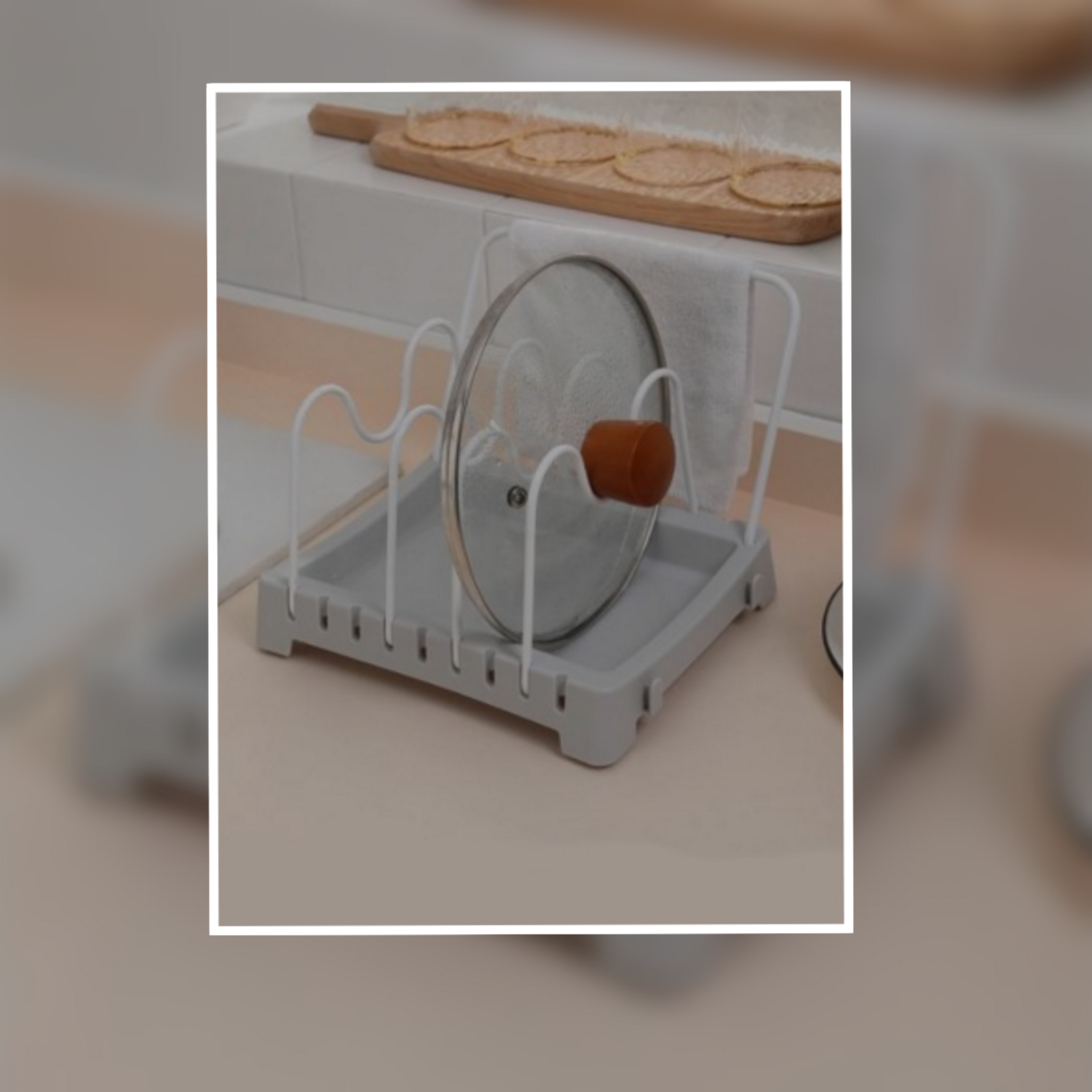 POT LIDS STAND
