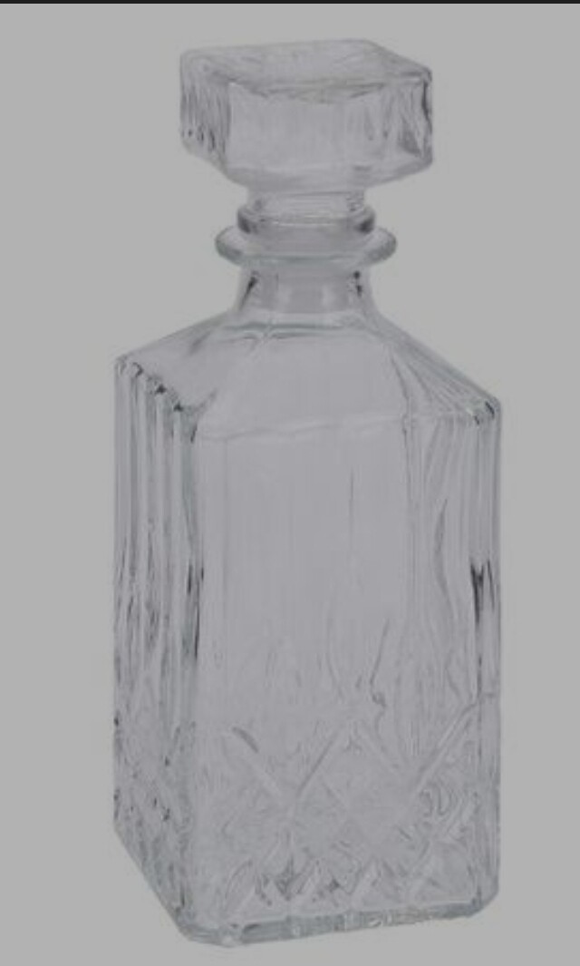WHISKEY DECANTER