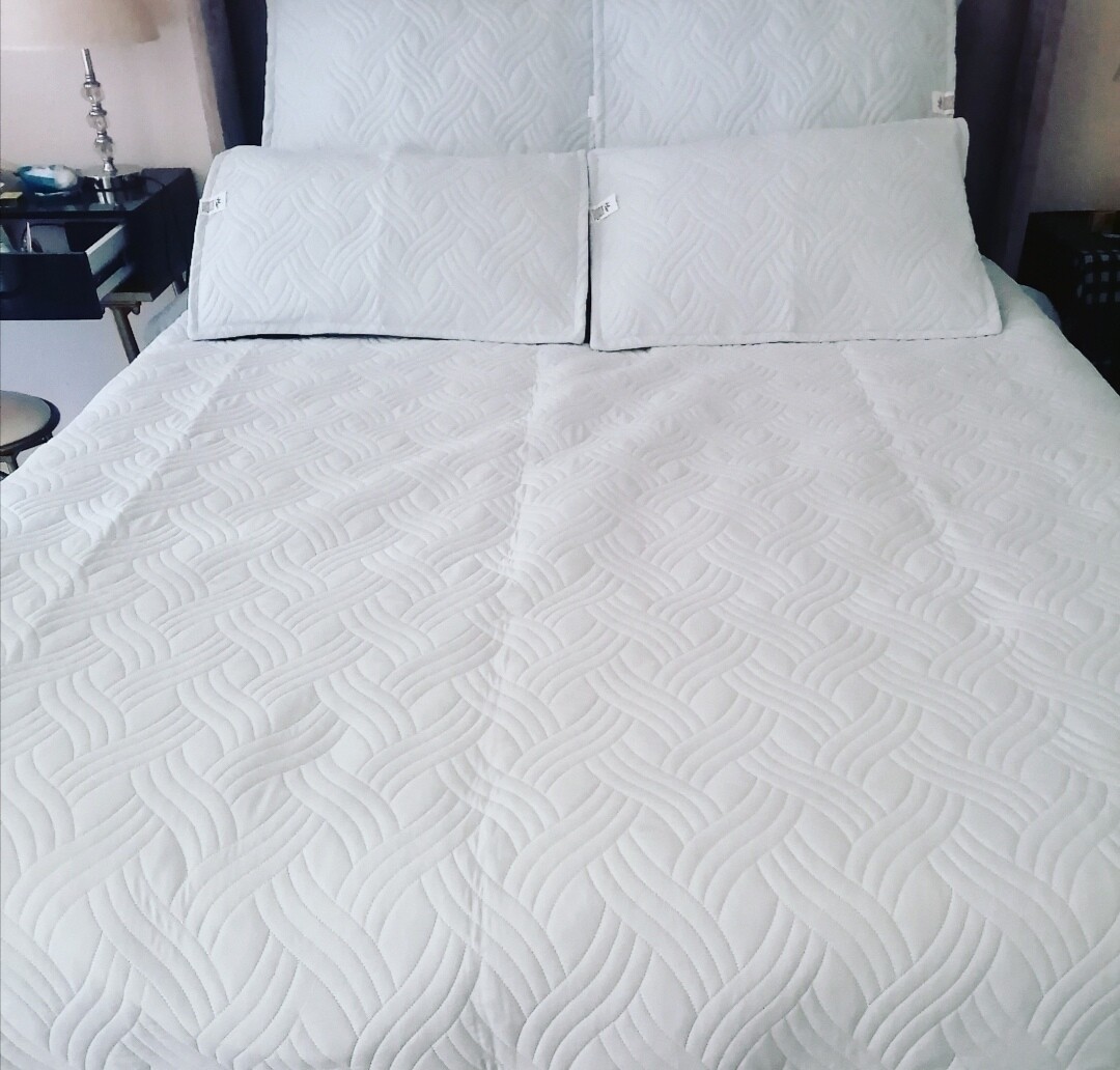 ZM QUILT SET- WHITE