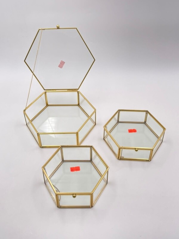 GLASS JEWELLERY BOX- HEXAGON