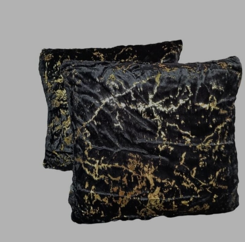 MARBLE SCATTER PILLOW