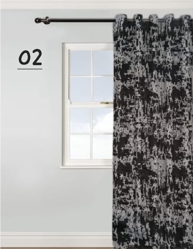 SALLY EYELET CURTAIN