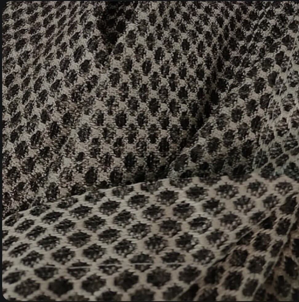 NETTED LACE CURTAIN- NATURAL BLACK