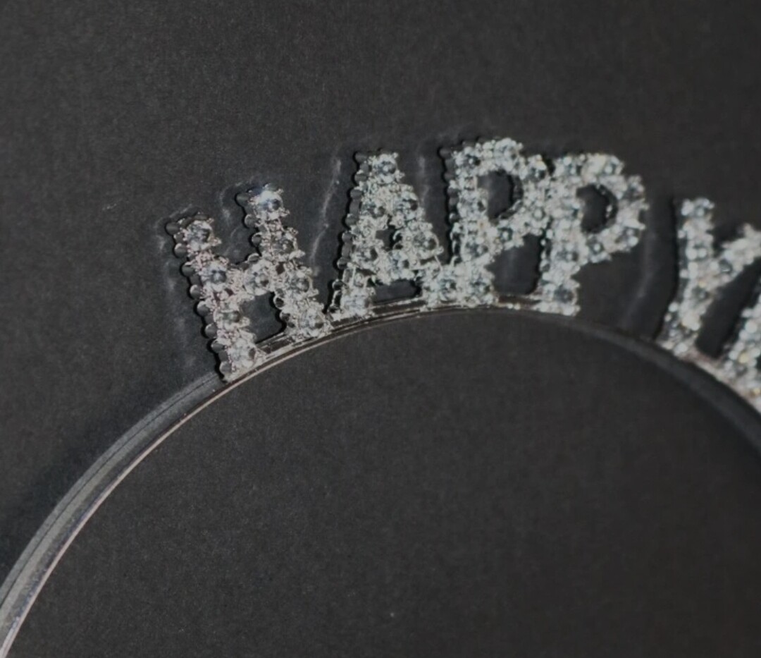 HAPPY BIRTHDAY HAIR ACCESSORY SILVER