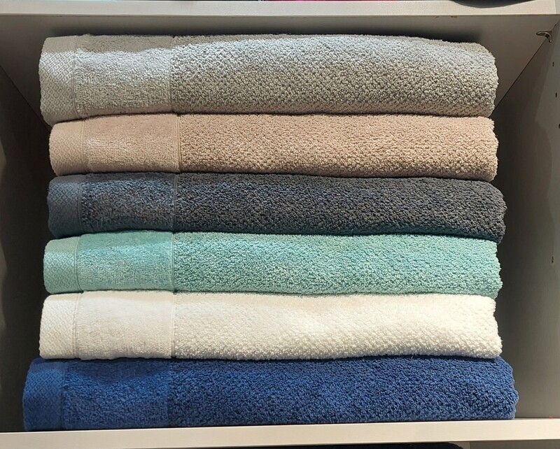 BRISTOL TEXTURED BATH SHEET