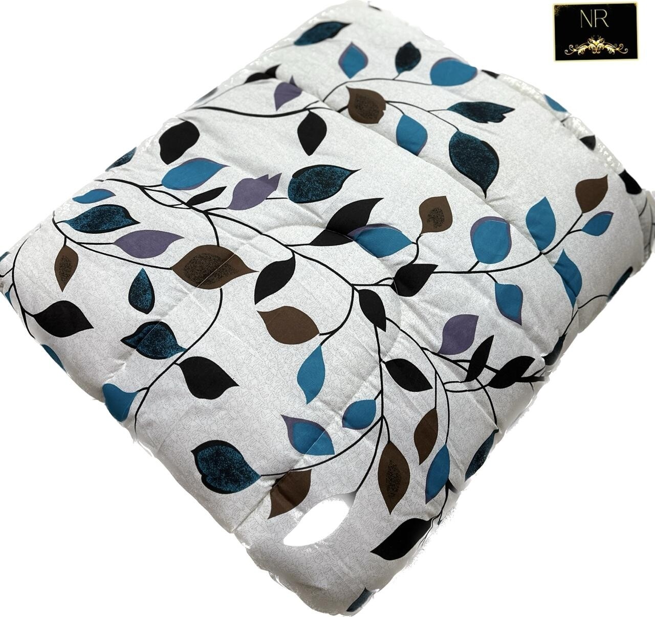 ESSENTIAL COMFORTER- LEAVES