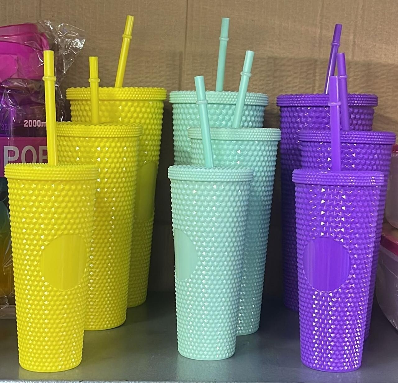 TEXTURED PLASTIC COCKTAIL CUP SET