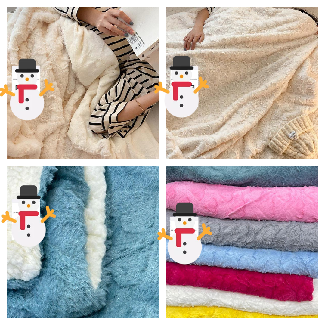 HEART PATTERNED RABBIT BLANKET