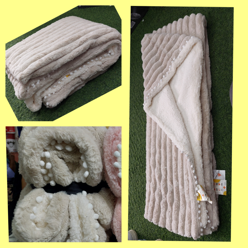 CORDUROY POM POM BLANKET