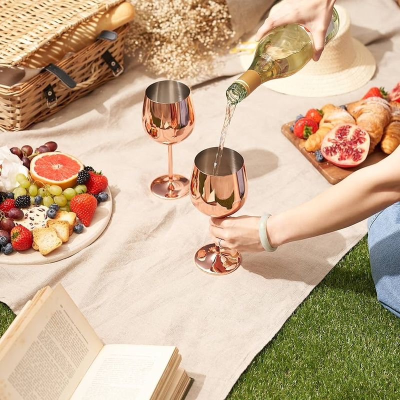 METALLIC WINE GLASSES ROSE GOLD