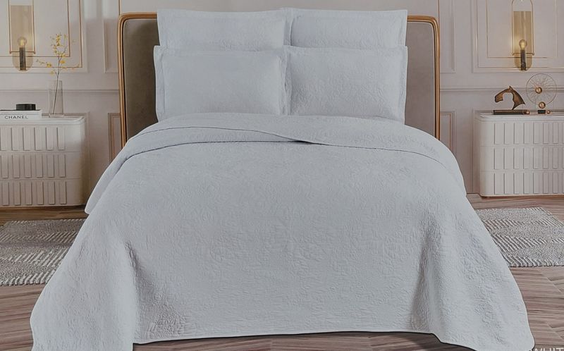 ERIN QUILT SET WHITE 