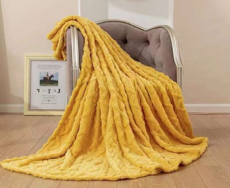 GEOMETRIC FLEECE