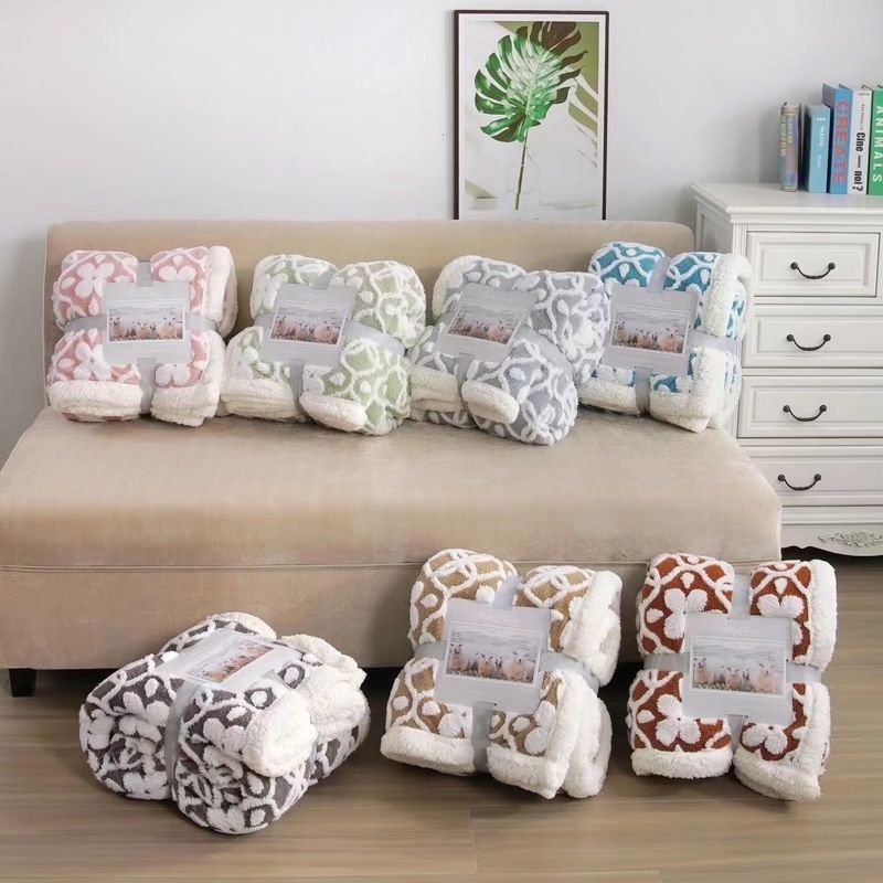 ABSTRACT FLEECE SHERPA BLANKET