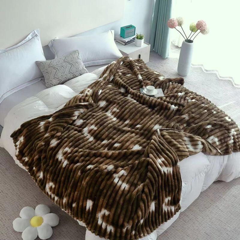 OMBRE FLEECE THROW