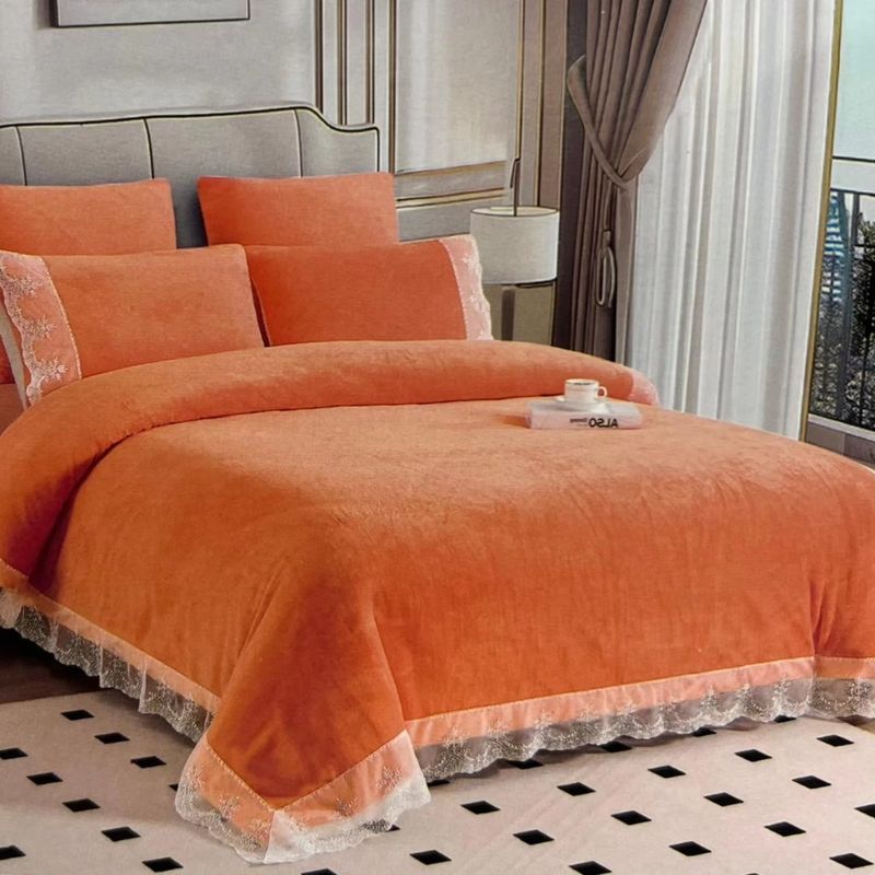 FLEECE SHERPA LACE COMFORTER SET