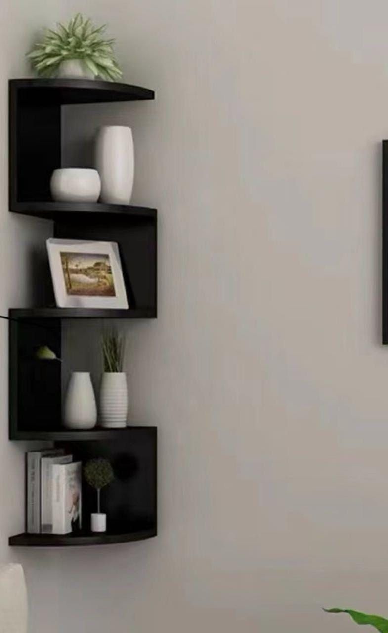 CORNER FLOATING SHELF